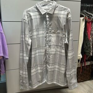 Men’s lululemon button down